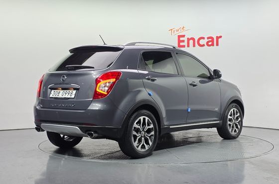Ssangyong KORANDO 2.2 RX 4WD DLX — пробег 114 301 км — фото 2 из 5