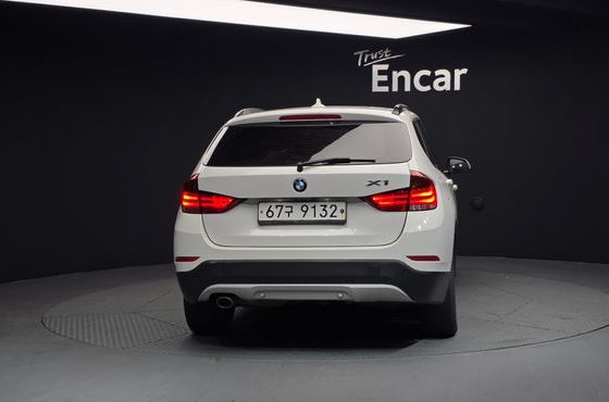 BMW X1 xDrive 18d — пробег 208 211 км — фото 4 из 5