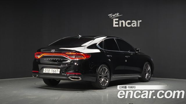 Hyundai Grandeur из Кореи Encar