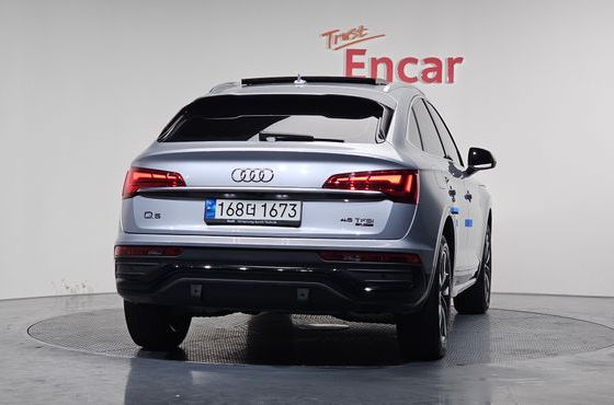 Audi Q5 45 TFSI Quattro Sportback — пробег 31 956 км — фото 4 из 5