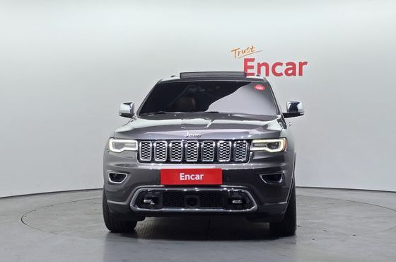 Jeep Cherokee 3.6 Overland WK2 — пробег 48 318 км — фото 3 из 5