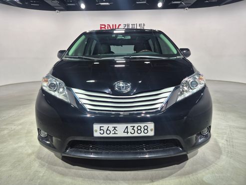 Toyota Sienna 3.5 AWD — пробег 117 090 км — фото 2 из 5