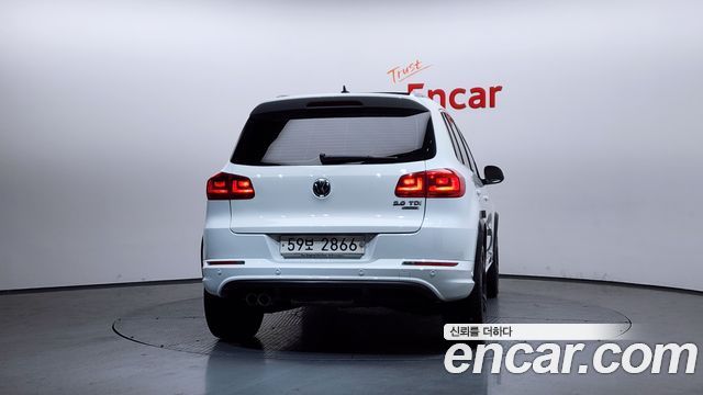 Volkswagen Tiguan из Кореи Encar
