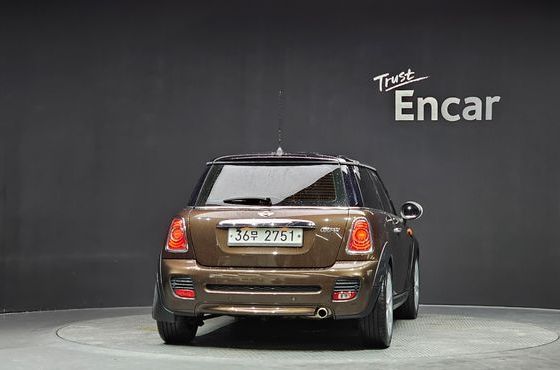 Mini Cooper SE — пробег 149 521 км — фото 4 из 5