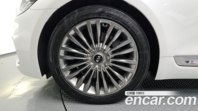 Kia K9 из Кореи Encar