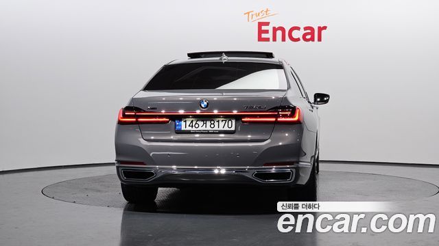 BMW 7-Series 740Li xDrive Design Pure Excellence — пробег 137 253 км — фото 4 из 5