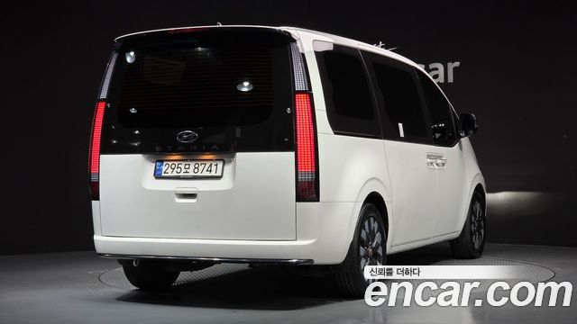 Hyundai Staria из Кореи Encar