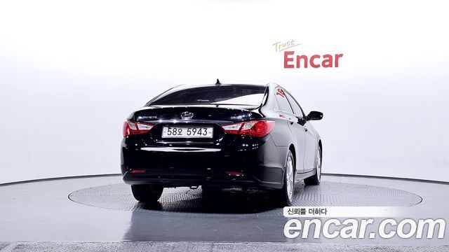 Hyundai Sonata LPI Premier(Handicapped) — пробег 176 785 км — фото 4 из 5