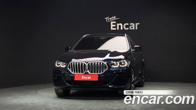 BMW X6 xDrive40i M Sport — пробег 71 074 км — фото 3 из 5