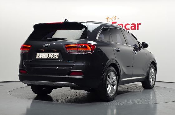 Kia Sorento Diesel 2.0 2WD Prestige — пробег 85 453 км — фото 2 из 5