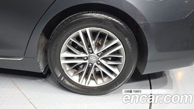 Hyundai Grandeur из Кореи Encar