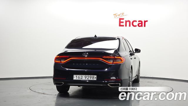 Hyundai Grandeur из Кореи Encar