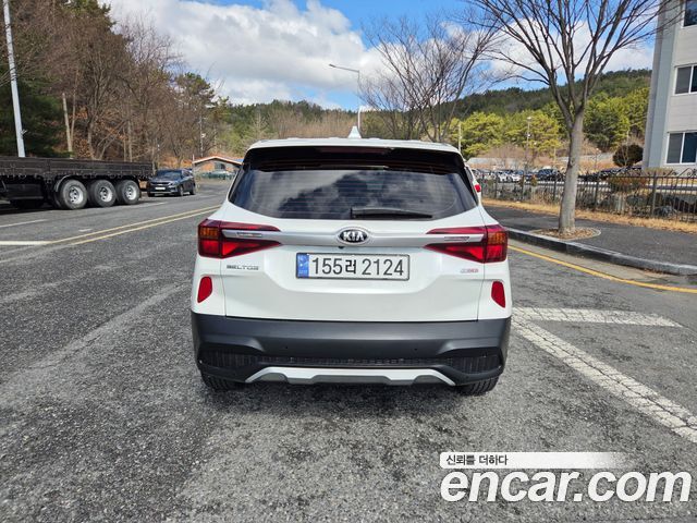 Kia Seltos из Кореи Encar
