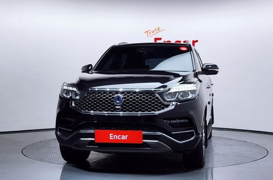 Ssangyong Rexton Diesel 2.2 4WD Heritage Special — пробег 98 351 км — фото 3 из 5