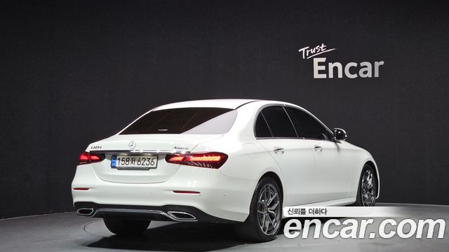 Mercedes-Benz E-Class из Кореи Encar