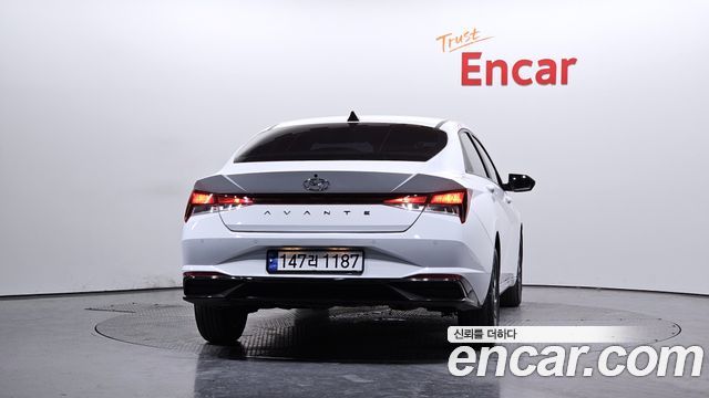 Hyundai AVANTE из Кореи Encar