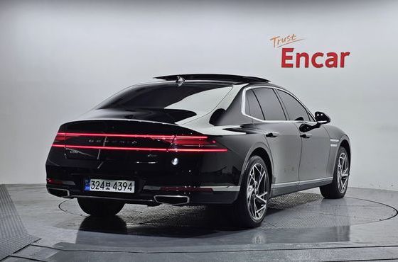 Genesis G90 Gasoline 3.5 Turbo AWD — пробег 66 370 км — фото 2 из 5