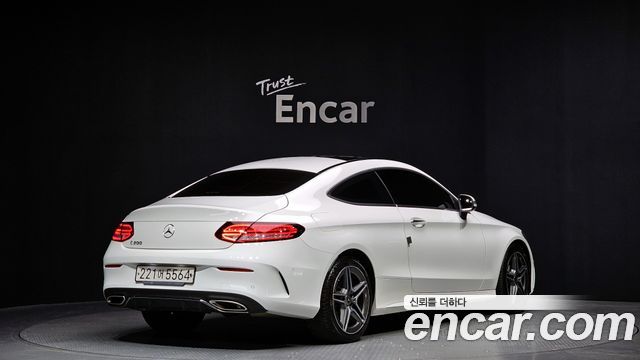 Mercedes-Benz C-Class из Кореи Encar