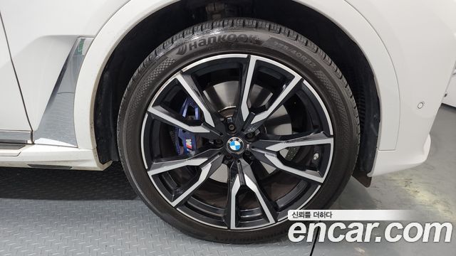 BMW X7 xDrive 40d M Sport 6STR — пробег 79 792 км — фото 5 из 5