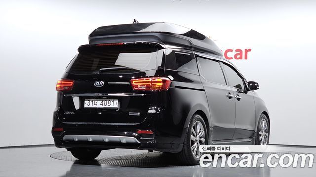 Kia Carnival из Кореи Encar