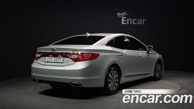 Hyundai Grandeur Premium — пробег 111 575 км — фото 2 из 5