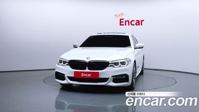BMW 5-Series 520d xDrive M Sport Package Plus — пробег 106 220 км — фото 3 из 5