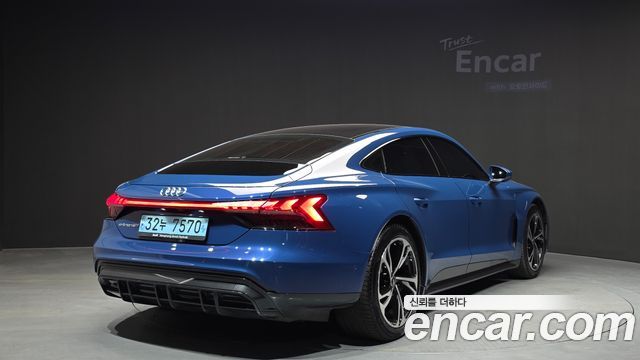 Audi e-tron GT из Кореи Encar
