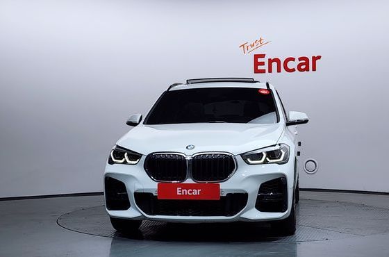 BMW X1 xDrive 20i M Sport — пробег 40 706 км — фото 3 из 5