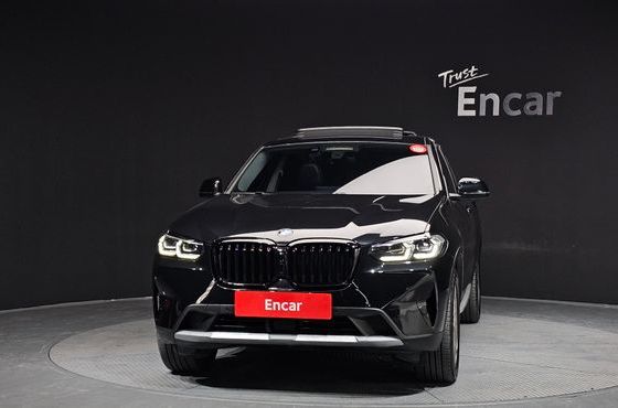 BMW X4 xDrive20i xLine — пробег 46 998 км — фото 3 из 5