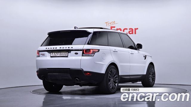 Land Rover Range Rover Sport 3.0 SDV6 HSE Dynamic — пробег 240 636 км — фото 2 из 5