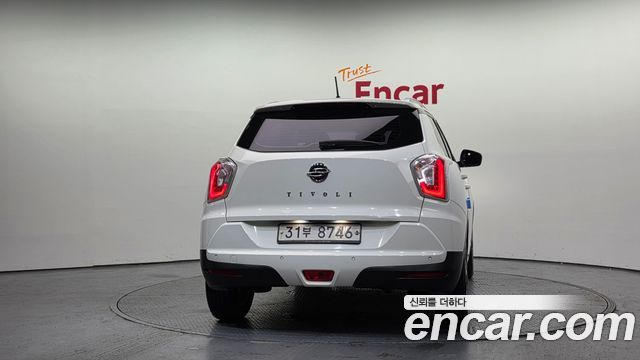 Ssangyong TIBOLI из Кореи Encar