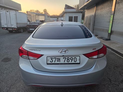 Hyundai AVANTE M16 GDI Avenue — пробег 159 000 км — фото 5 из 5