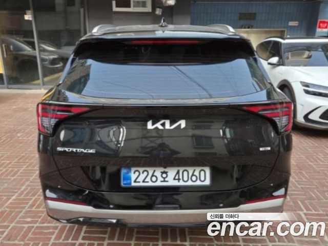 Kia Sportage HEV 1.6 2WD Noblesse — пробег 1 200 км — фото 4 из 5