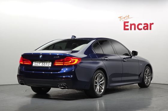 BMW 5-Series 530i M Sport Package — пробег 70 390 км — фото 2 из 5