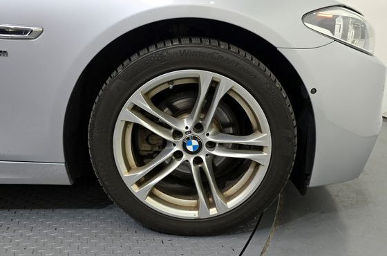 BMW 5-Series 520d xDrive M Aero Dynamic — пробег 281 505 км — фото 5 из 5