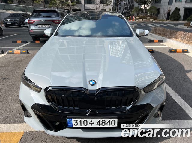 BMW 5-Series 520i Special Edition — пробег 45 000 км — фото 2 из 5