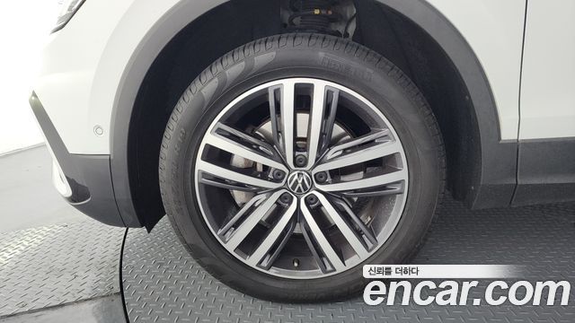 Volkswagen Tiguan из Кореи Encar