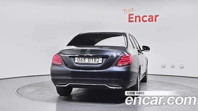 Mercedes-Benz C-Class из Кореи Encar