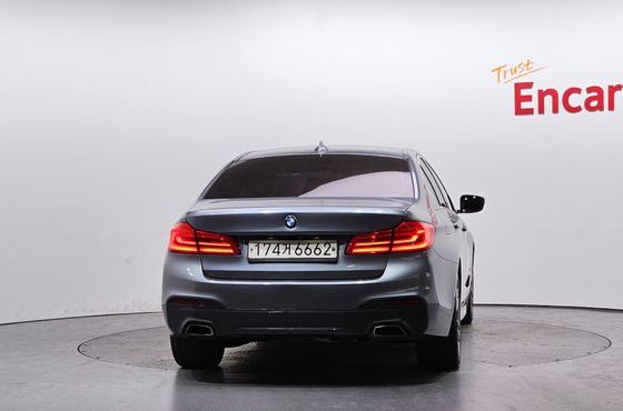 BMW 5-Series 520d M Sport Special Edition — пробег 176 729 км — фото 4 из 5