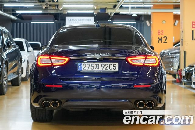 Maserati Quattroporte из Кореи Encar
