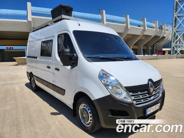 Renault (Samsung) Master Camping car — пробег 27 768 км — фото 3 из 5