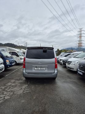 Hyundai Starex 12-Seater Wagon Modern — пробег 92 332 км — фото 4 из 5