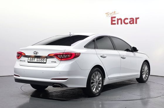 Hyundai Sonata 2.0 Smart — пробег 61 591 км — фото 2 из 5