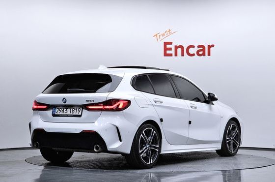 BMW 1-Series 120i M Sports — пробег 37 115 км — фото 2 из 5
