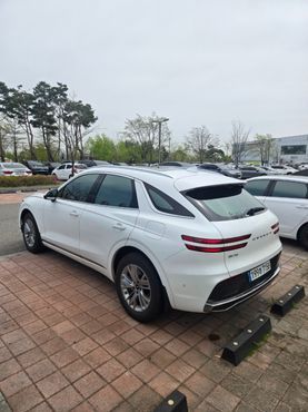 Genesis GV70 2.5T Gasoline 2WD — пробег 60 000 км — фото 5 из 5