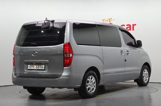 Hyundai Starex 3-Seater VAN CVX Luxury — пробег 185 543 км — фото 2 из 5