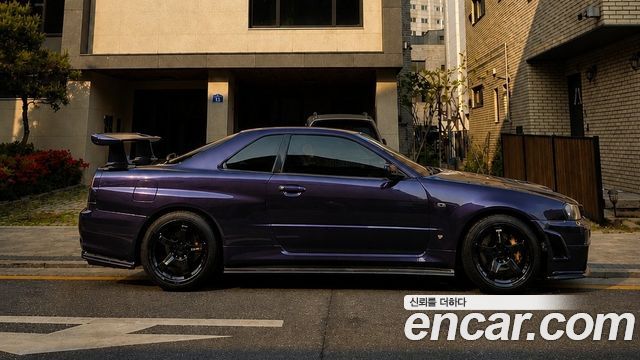 Nissan Skyline из Кореи Encar