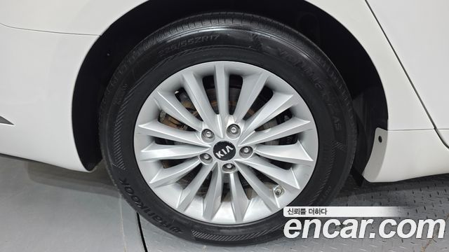 Kia K7 из Кореи Encar