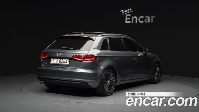 Audi A3 35 TDI Dynamic Sportback 8V — пробег 113 274 км — фото 2 из 5