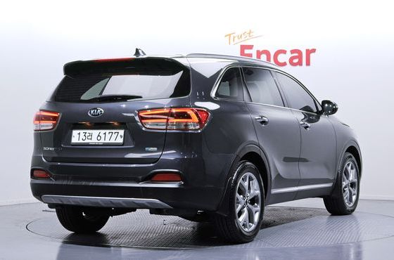 Kia Sorento Diesel 2.0 2WD Prestige — пробег 27 218 км — фото 2 из 5